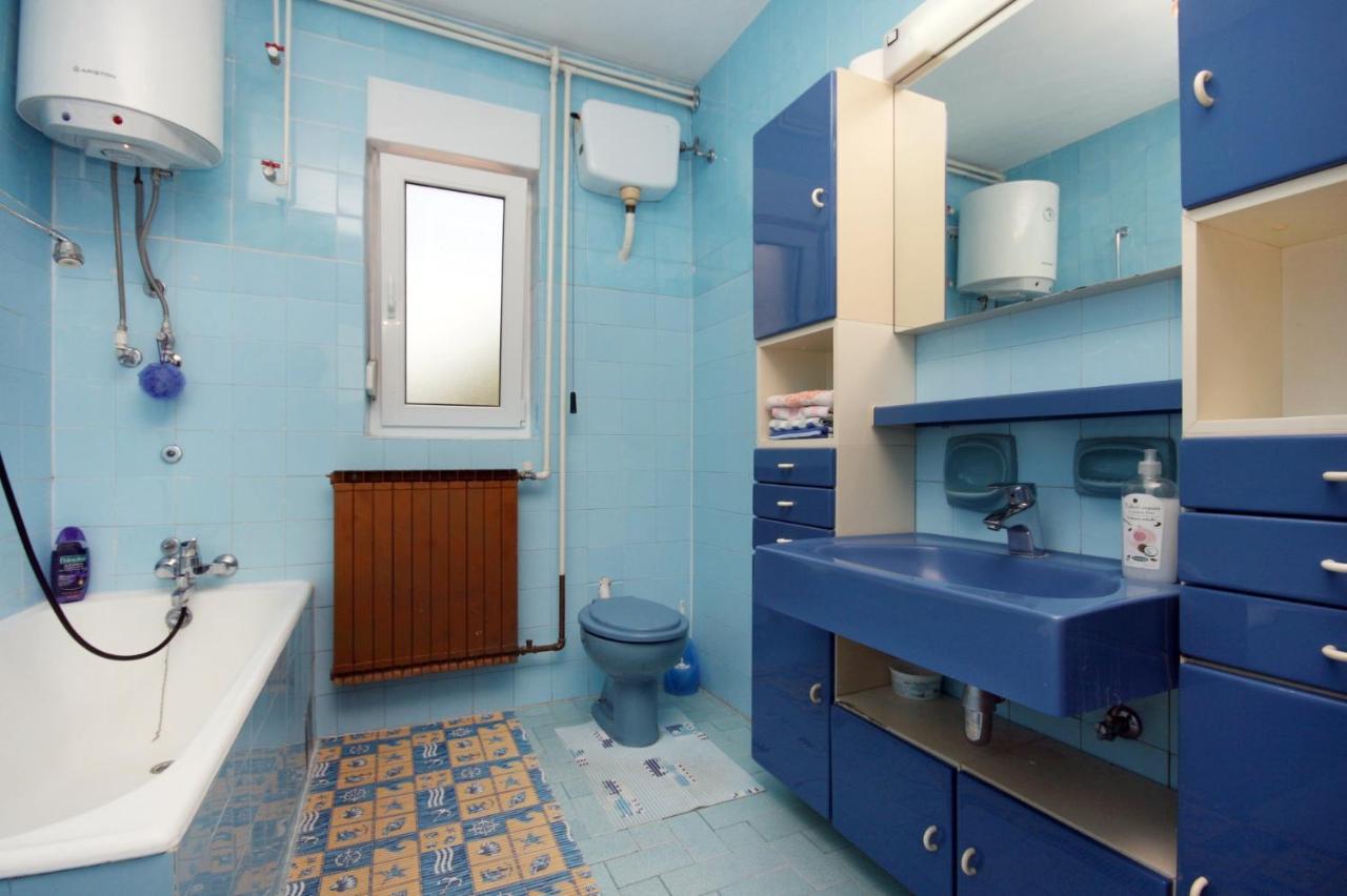 Apartments With Wifi Novi Vinodolski - 5483 エクステリア 写真