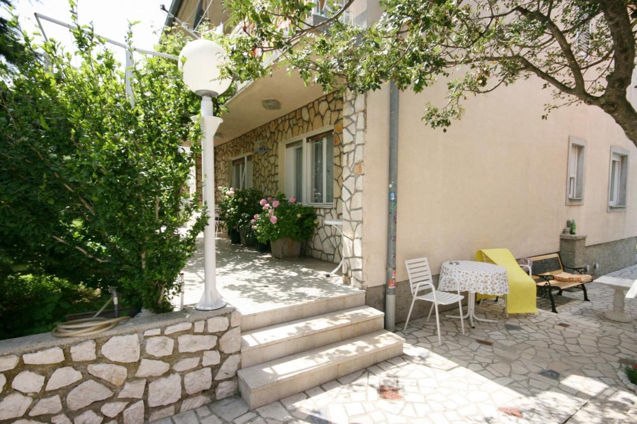 Apartments With Wifi Novi Vinodolski - 5483 エクステリア 写真