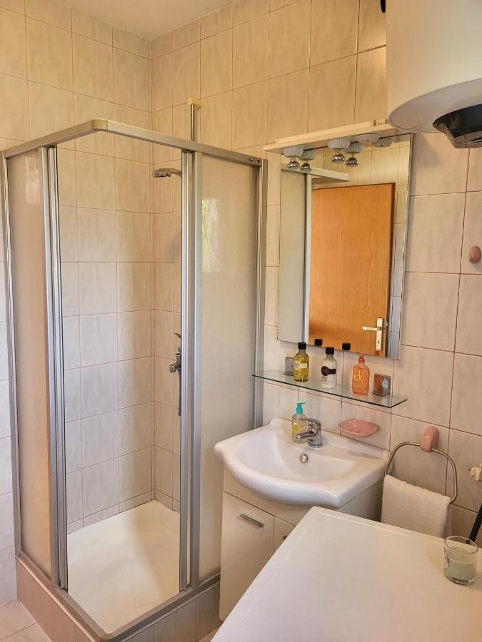 Apartments With Wifi Novi Vinodolski - 5483 エクステリア 写真