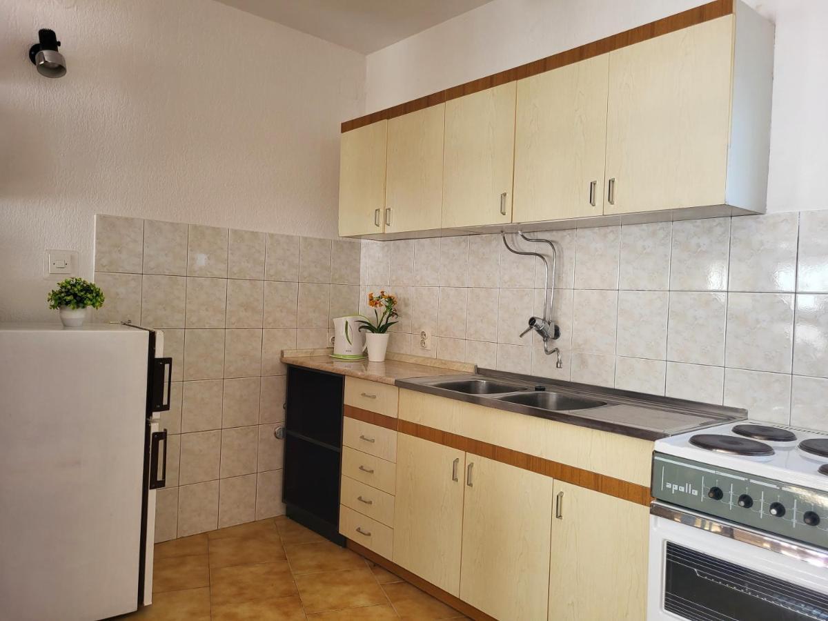 Apartments With Wifi Novi Vinodolski - 5483 エクステリア 写真