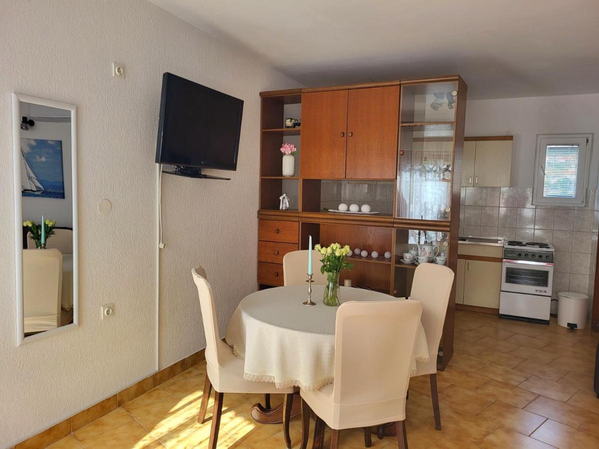 Apartments With Wifi Novi Vinodolski - 5483 エクステリア 写真